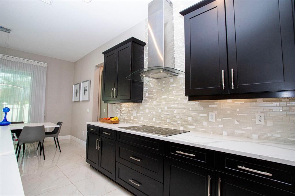 8252 Ludington Cir