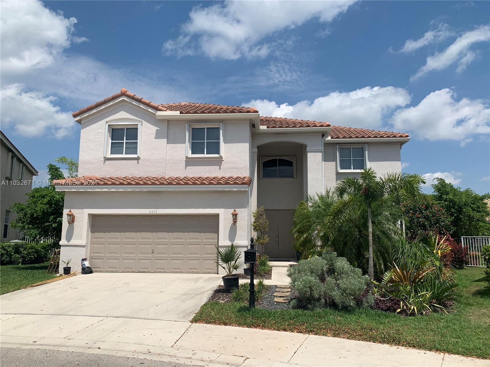 4343 Fox Hollow