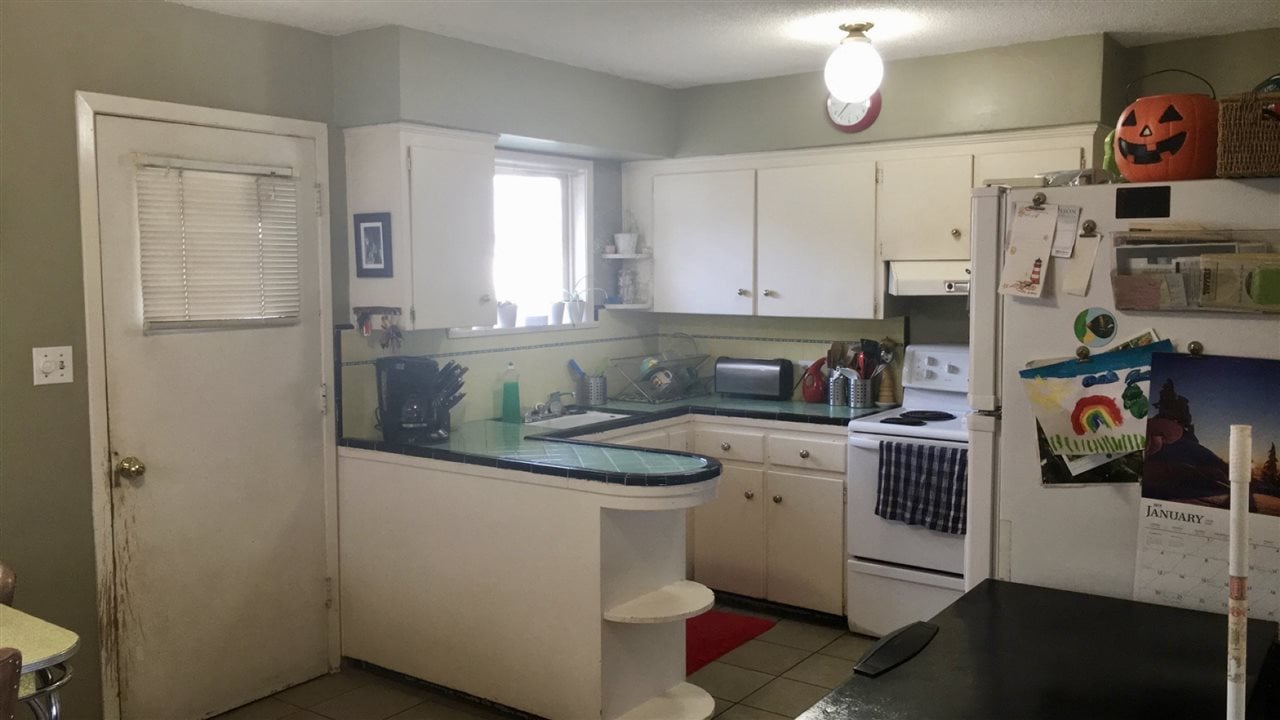 1917 River Dr