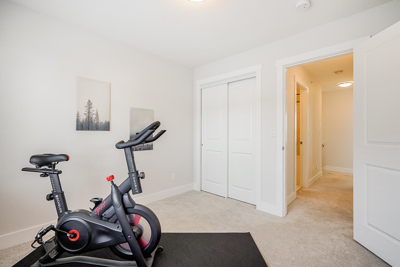 2-22128 48a Ave