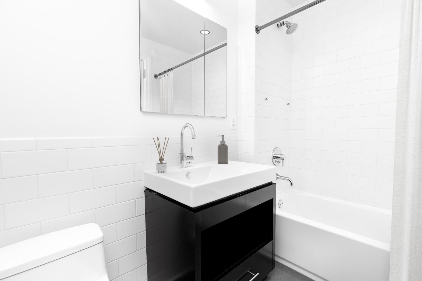 554 West 54th Street, Apt 27-E