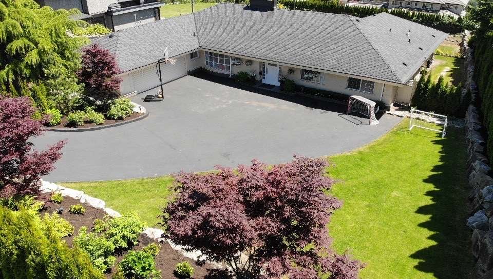 1002 Eyremount Dr