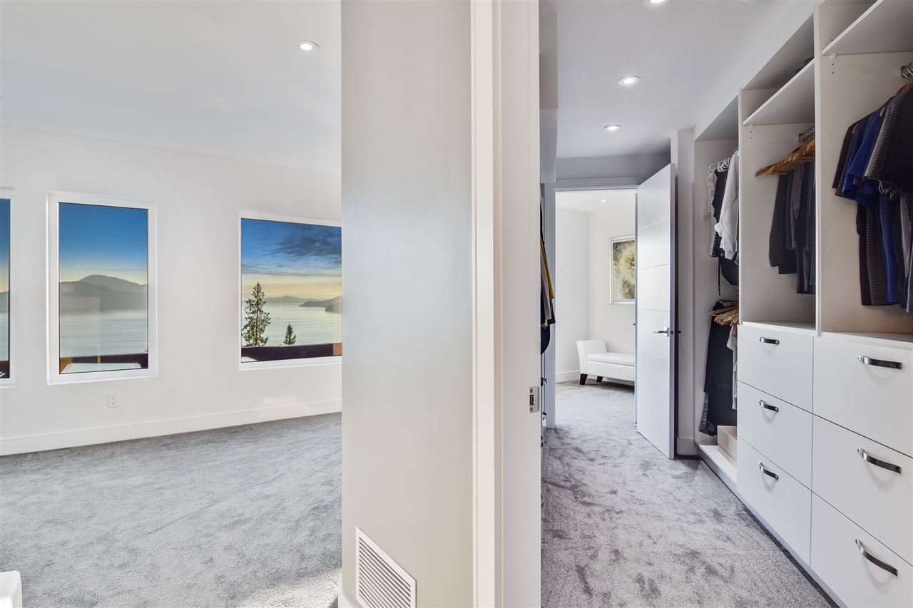 233 Bayview Rd