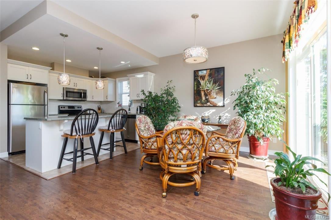 101-2260 Maple Ave, Sooke