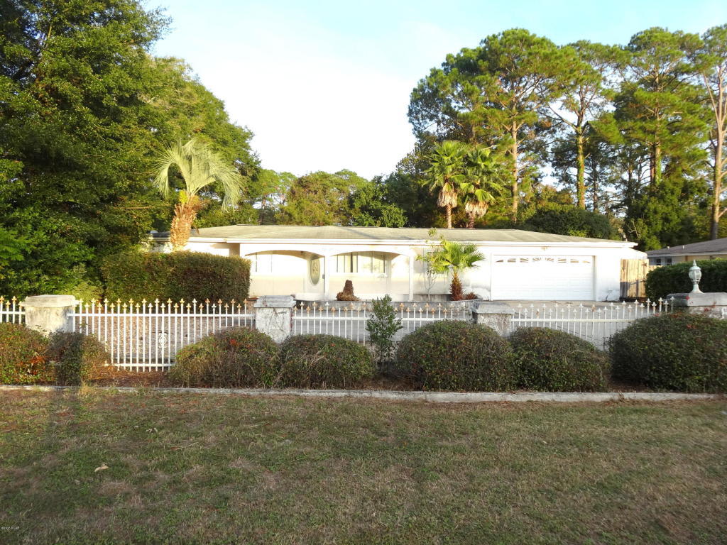 2002 BECK Avenue