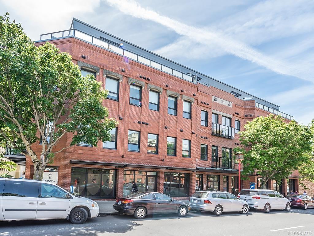 203-595 Pandora Ave