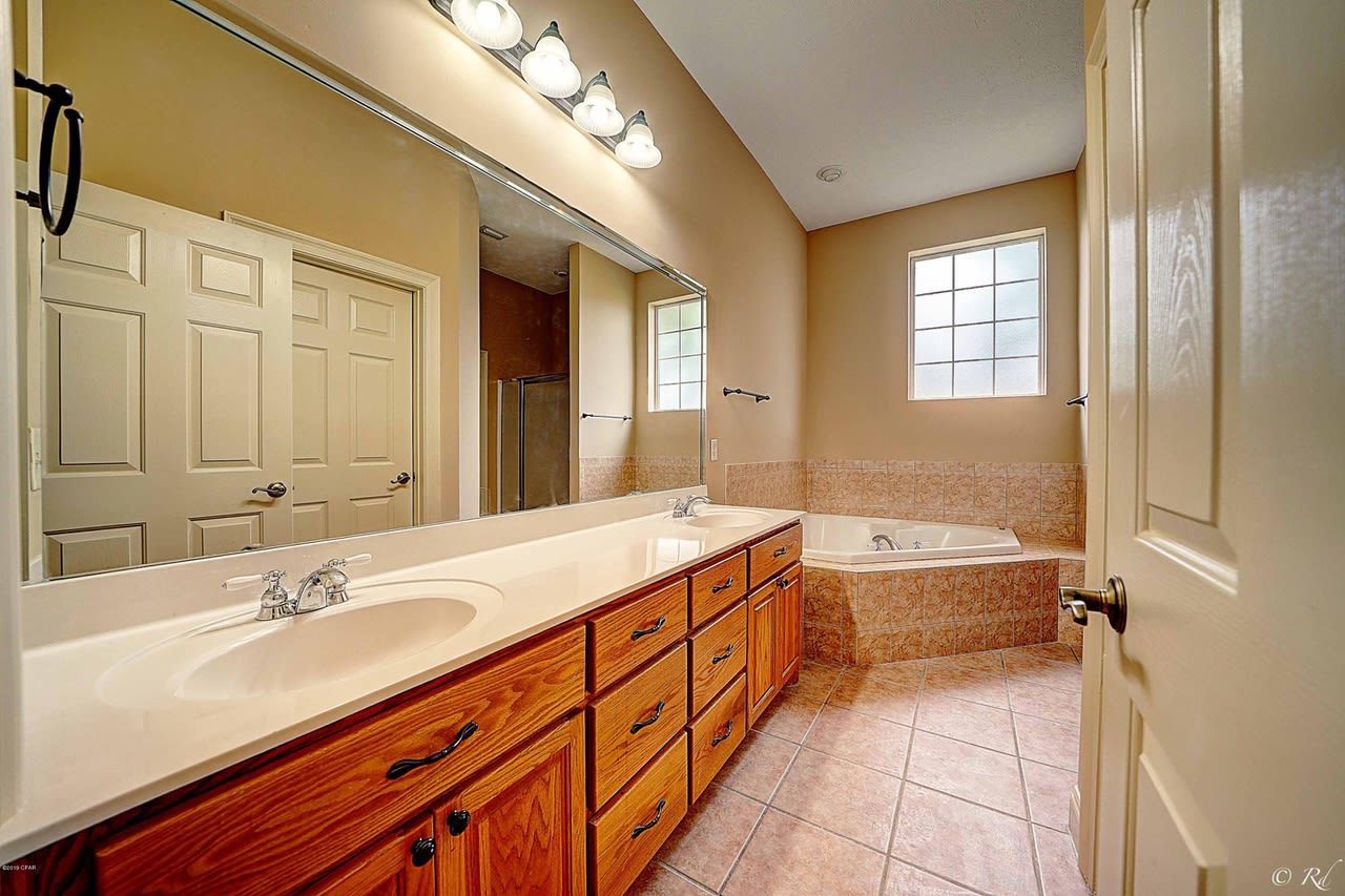 3506 Rosewood Circle