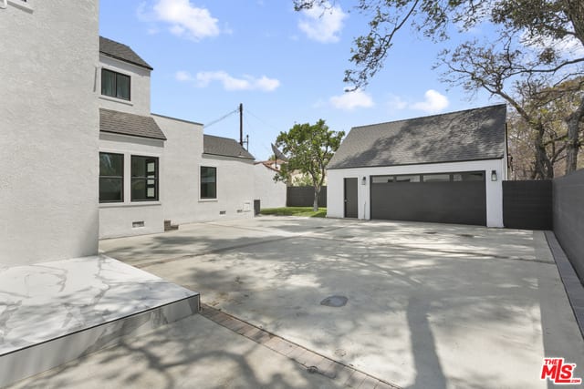 4020 Hepburn Ave