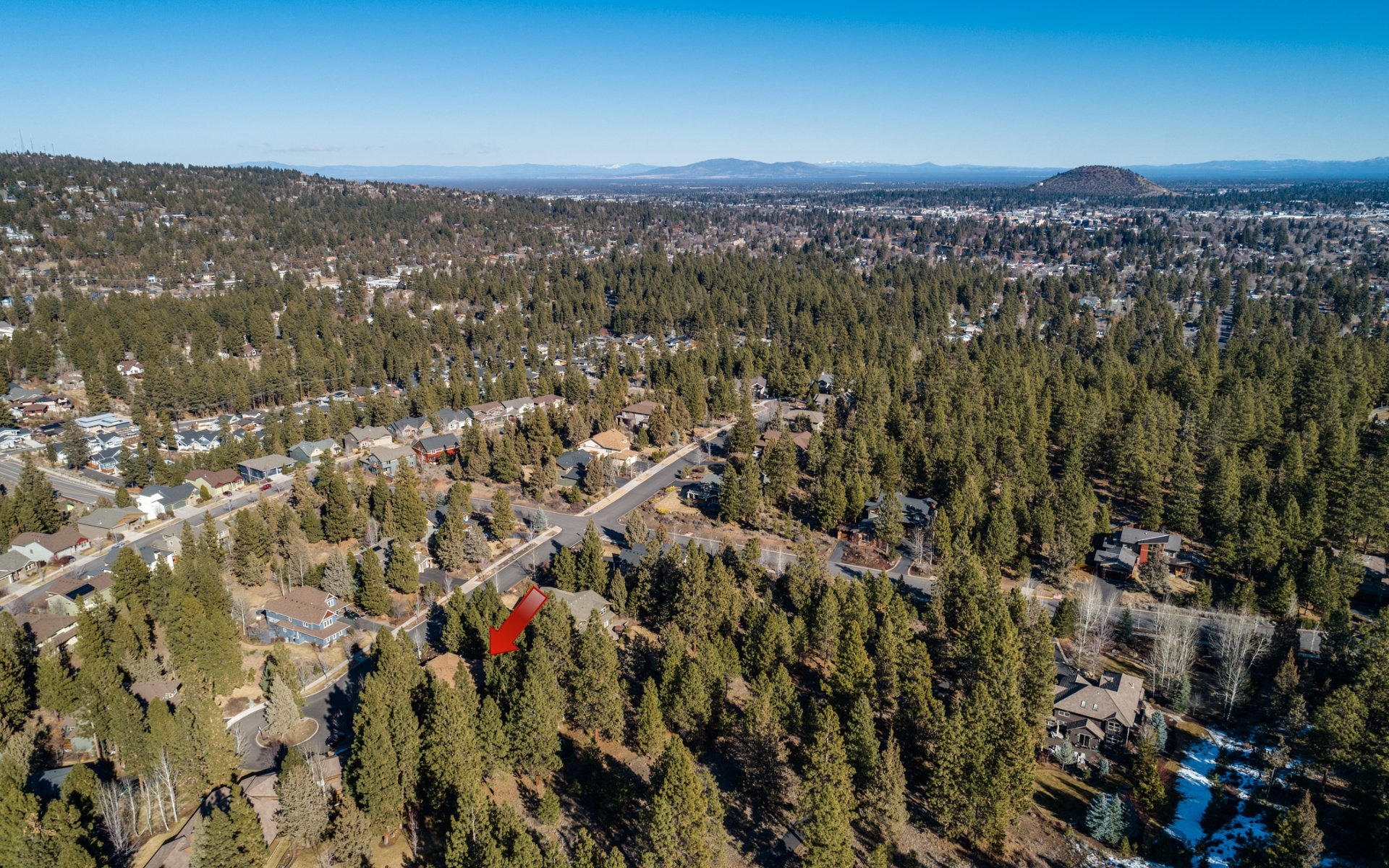2063 NW Cabot Lake Ct