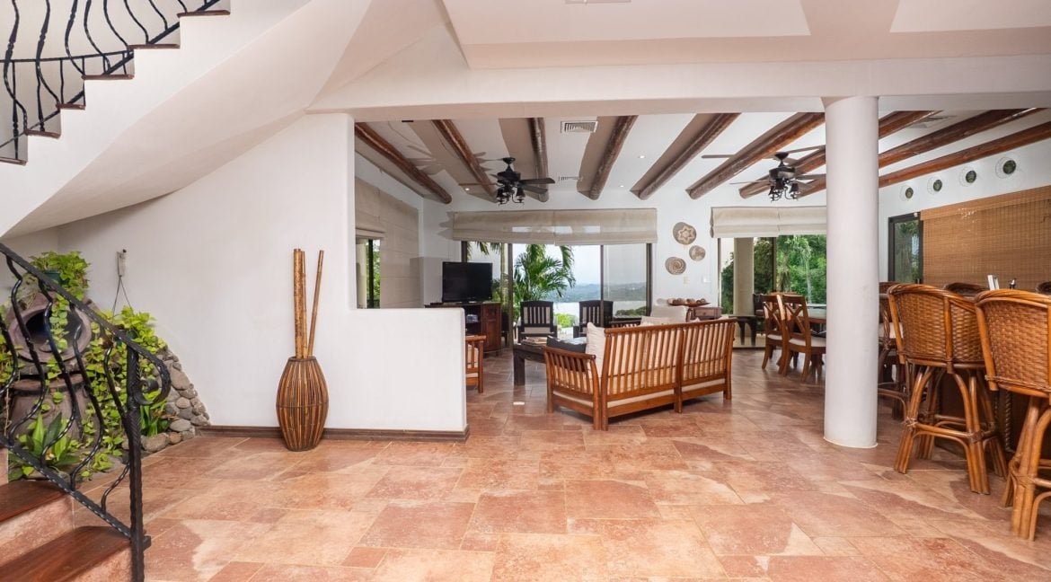 Hacienda Style Infinity Pool Villa, Flamingo, Guanacaste