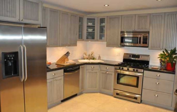 2803 Cazadero Dr