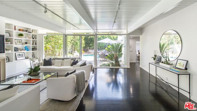 Villa Pristine