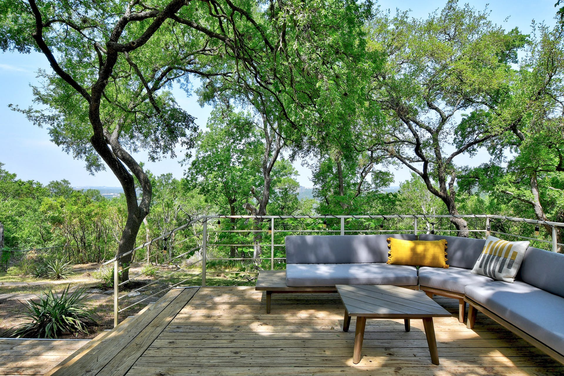 2305 Westworth Cir, Austin, Texas 78704