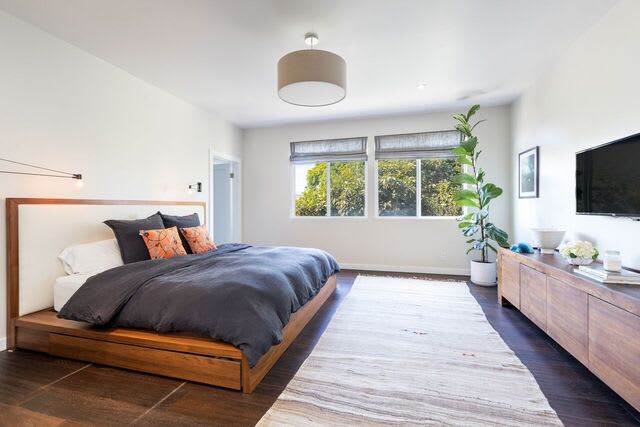646 Flower Avenue #3