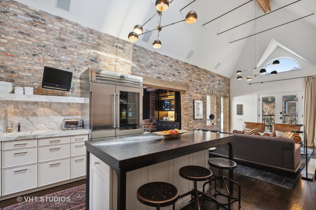 1721 N Fern