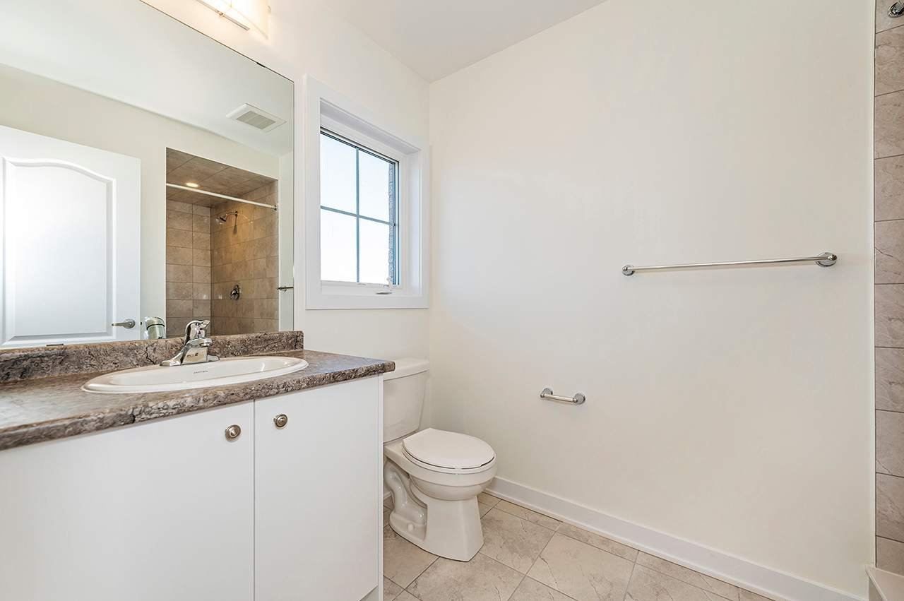 194 Aviron Cres