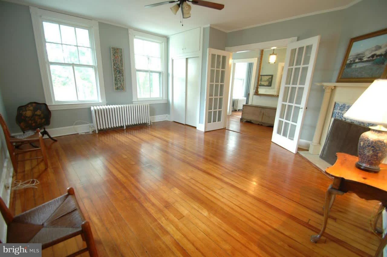 7 Gladden Rd