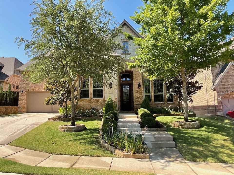 941 Meadow Bend Loop S