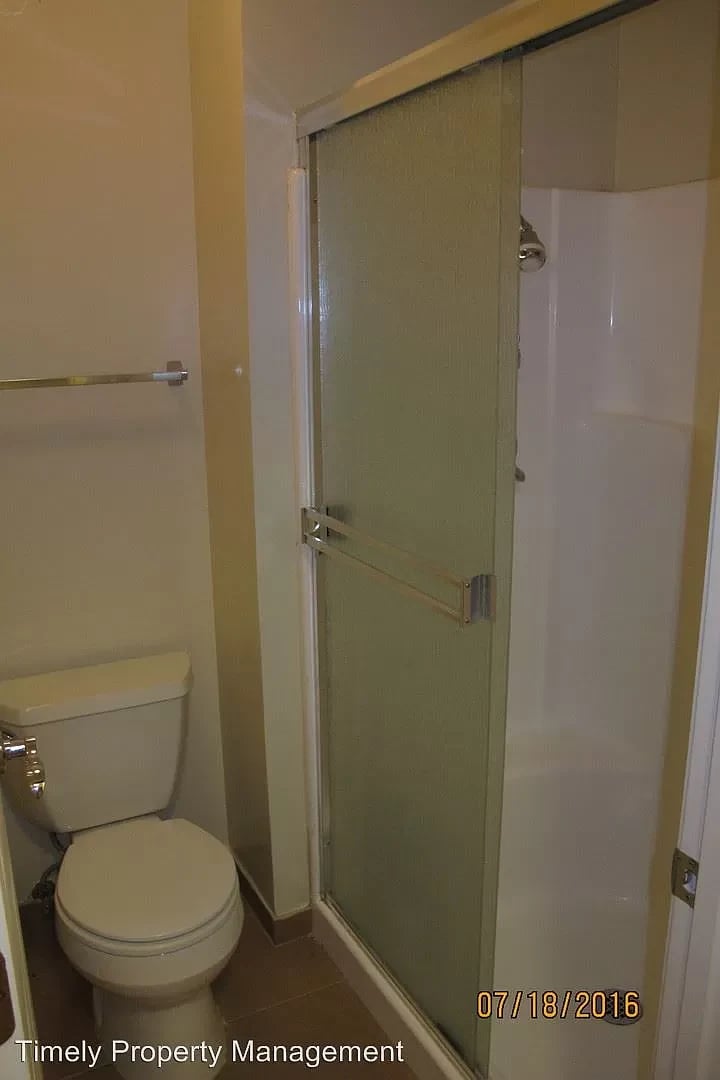 201 Enterprise Dr #297