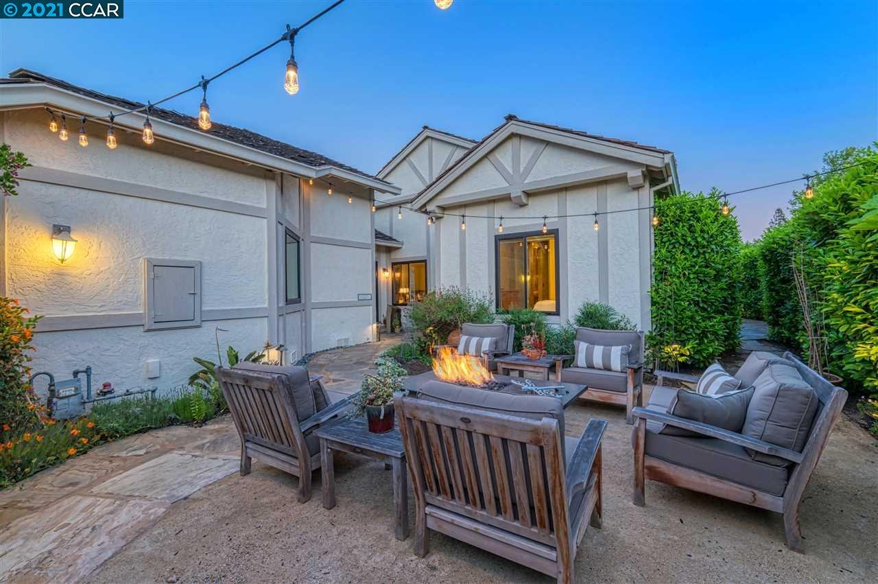 331 Jacaranda Dr