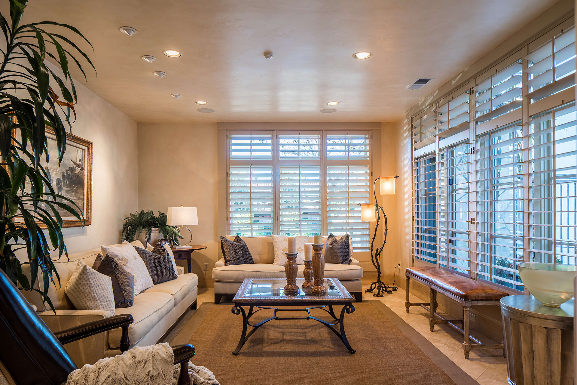 Downtown Carmel Luxury Condo - Dolores 3 SE of 7th # 1