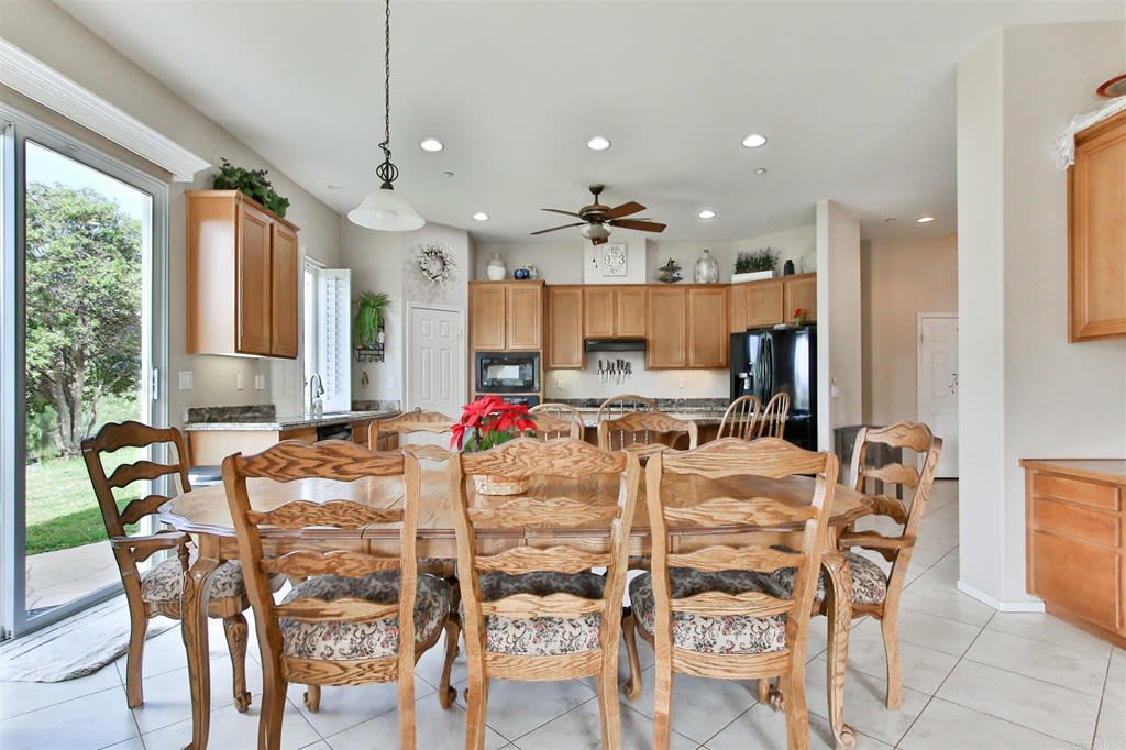 415 Peutz Valley Rd