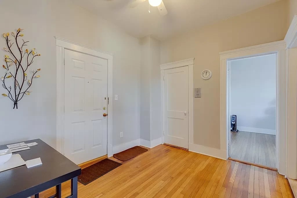 137 Peterborough St APT 3