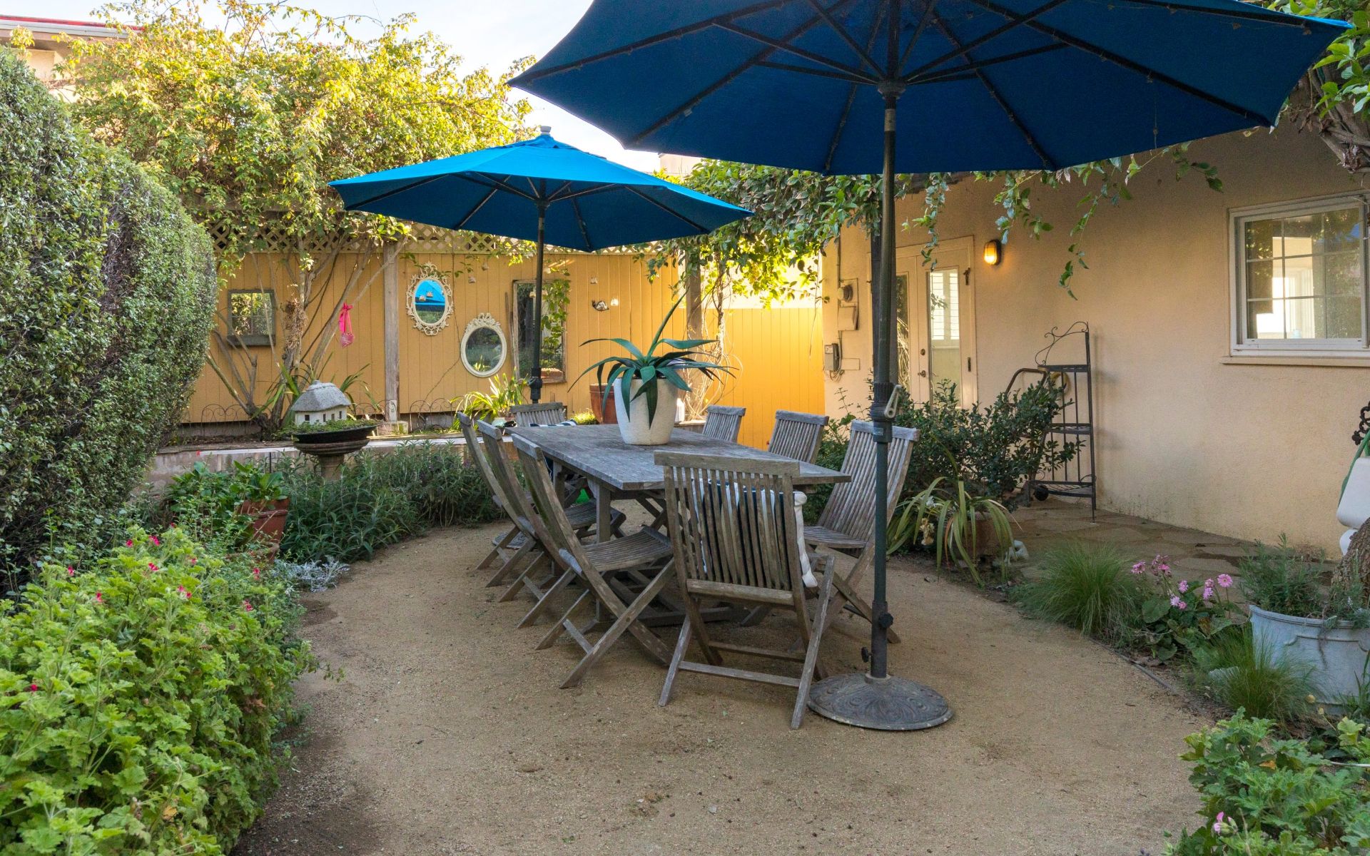 7040 Vista Del Mar Ln