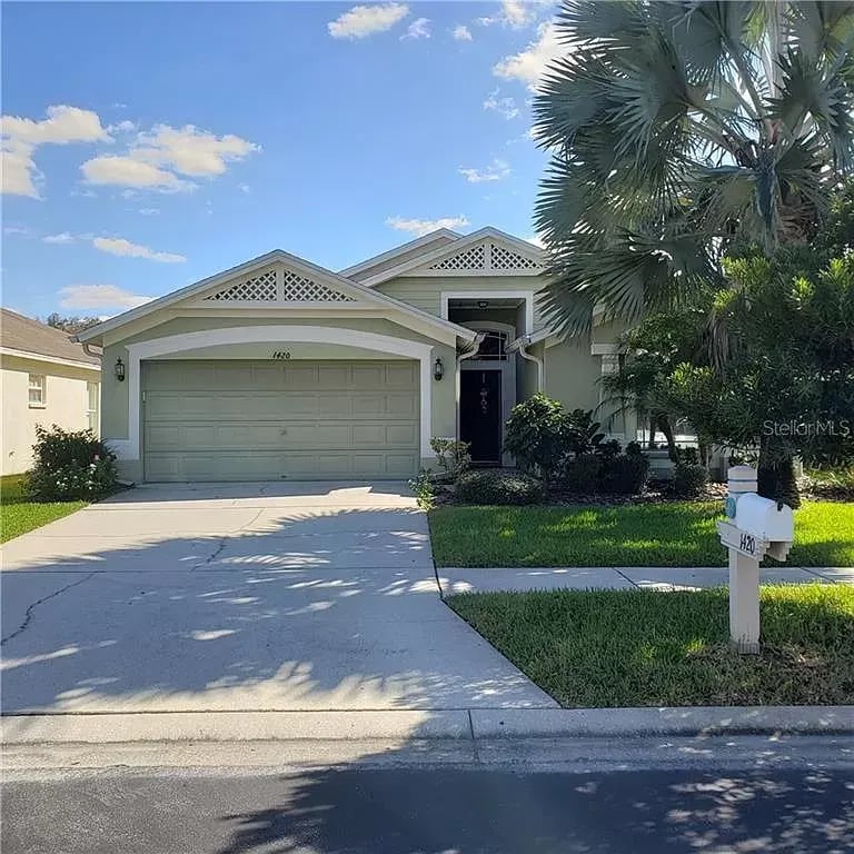 1420 GREELY CT