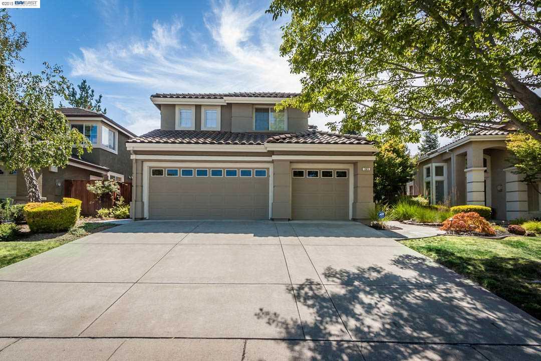 365 Squirrel Ridge Way