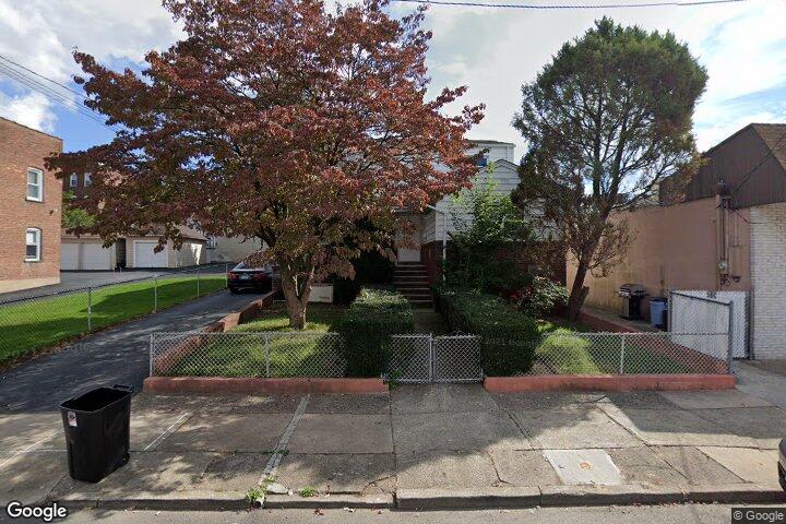 60 GASTON AVE