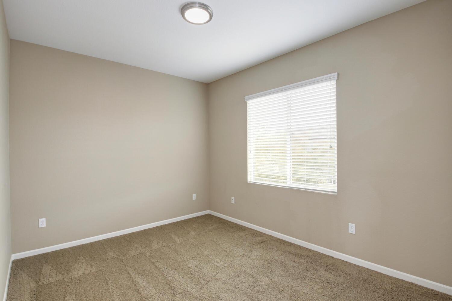 1342 Newton Dr