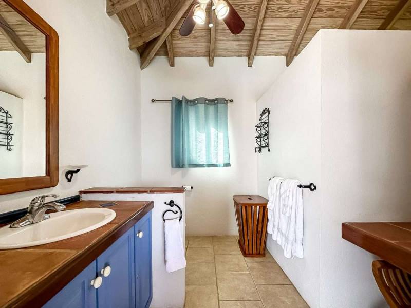 569 Tara Villa