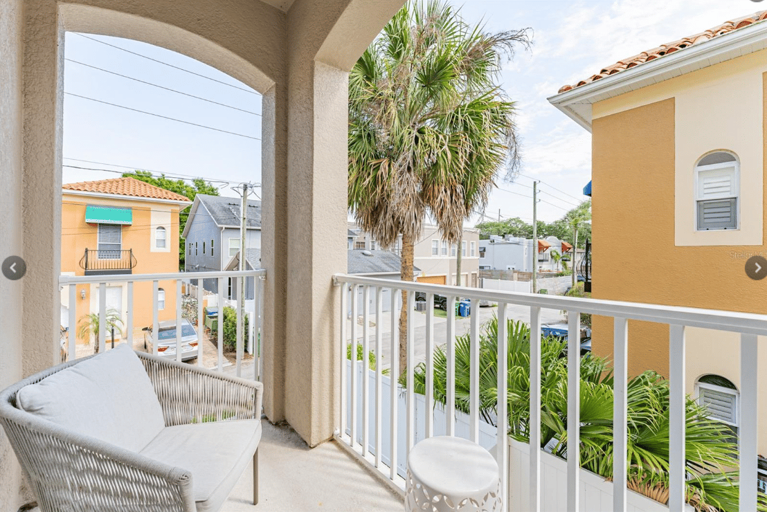 404 S. Melville Ave. #3