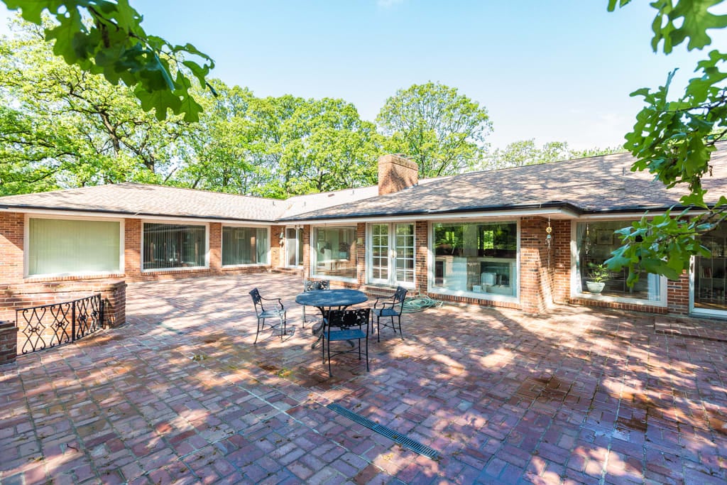 All Brick Ranch Home on Private Cul-De-Sac