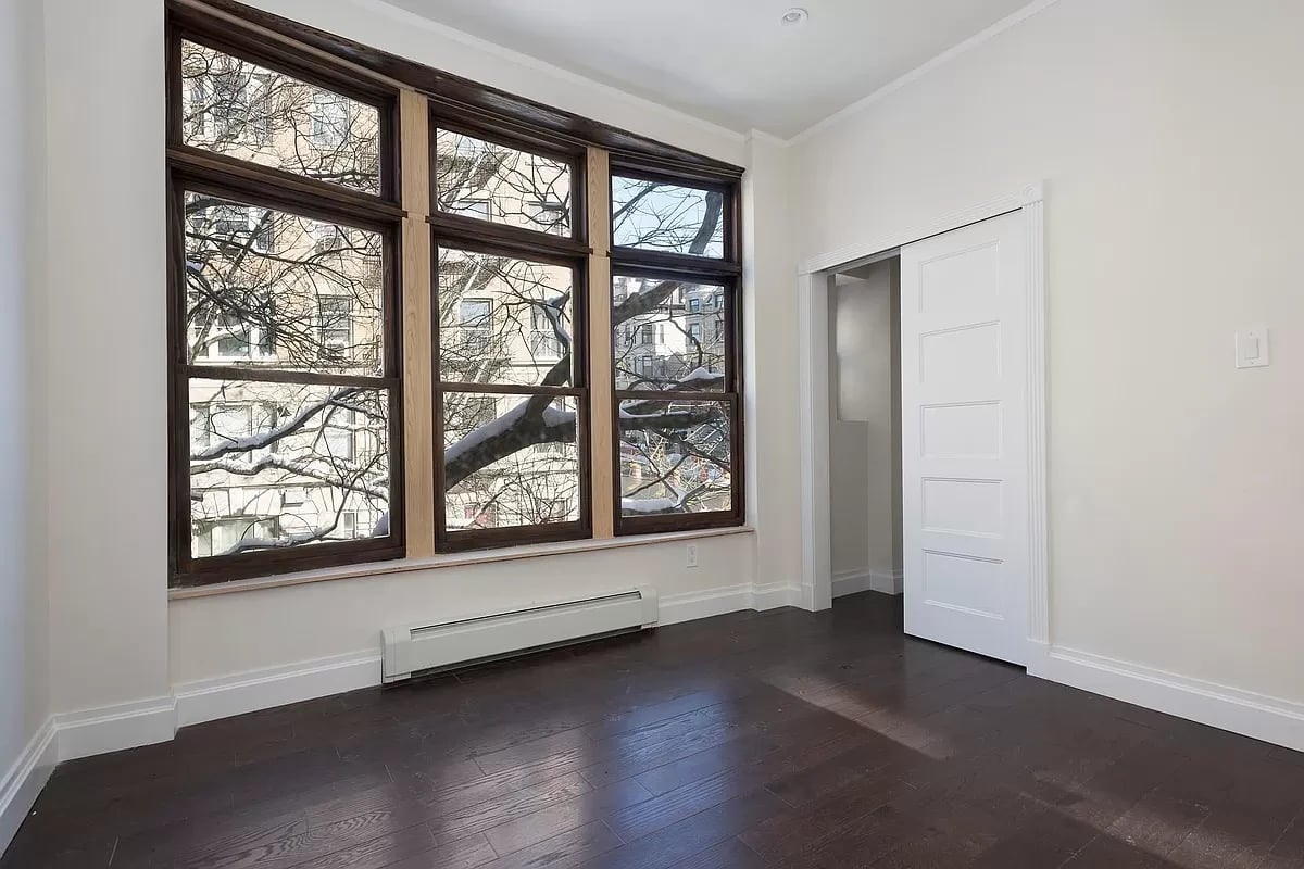 721 Saint Nicholas Avenue Unit: 2