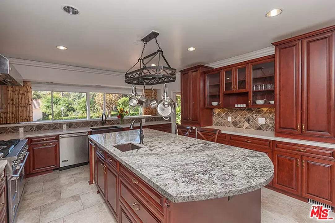 500 S San Rafael Ave