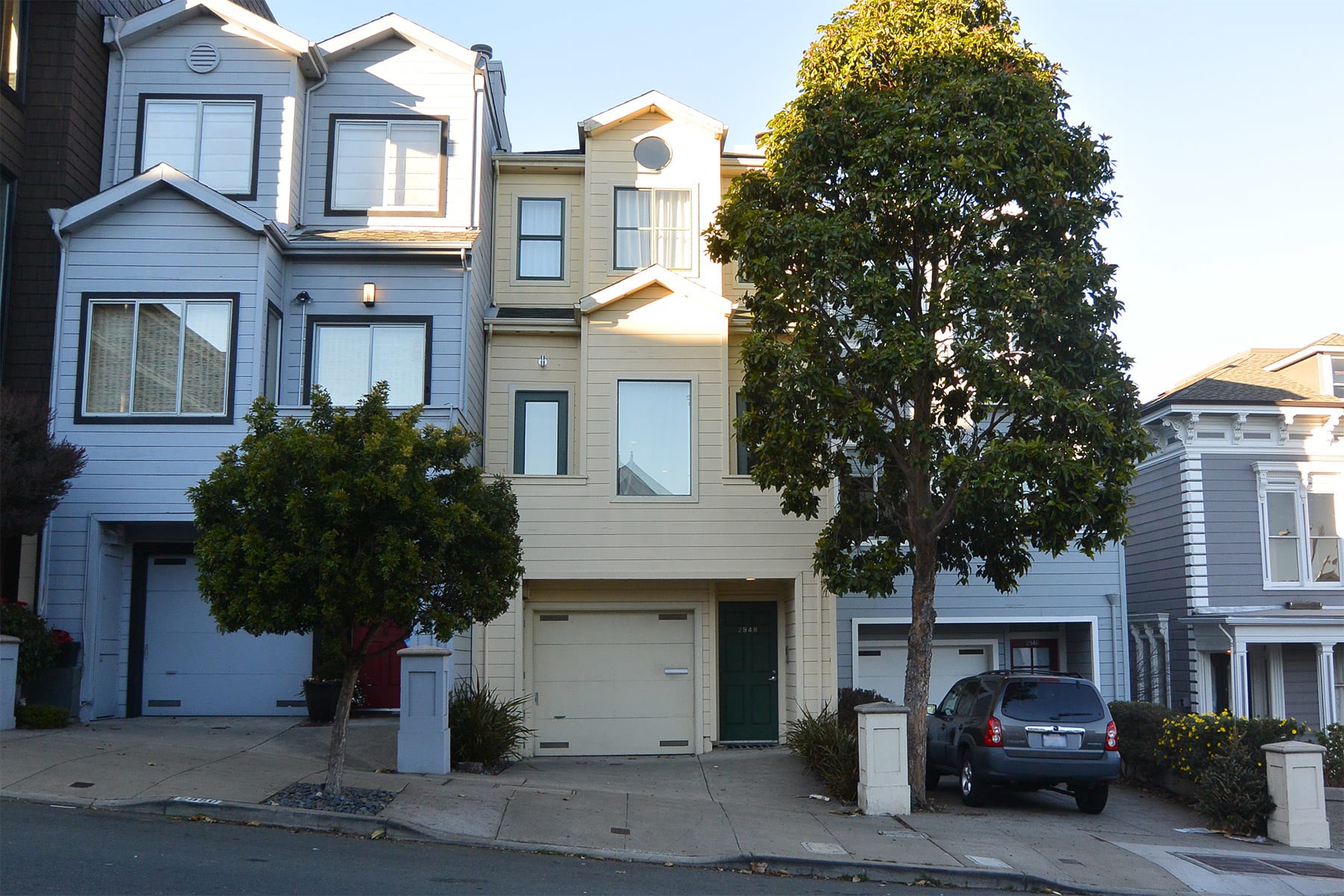 2948 Bush Street