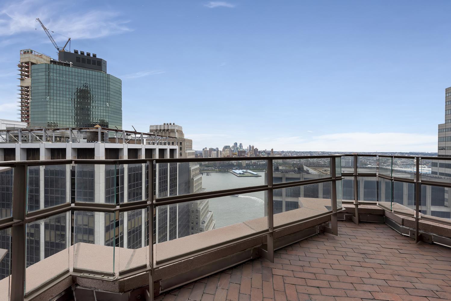 75 Wall Street, Apt 34-O