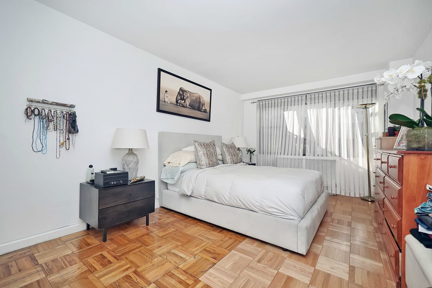 320 E 23rd St, Unit 2D