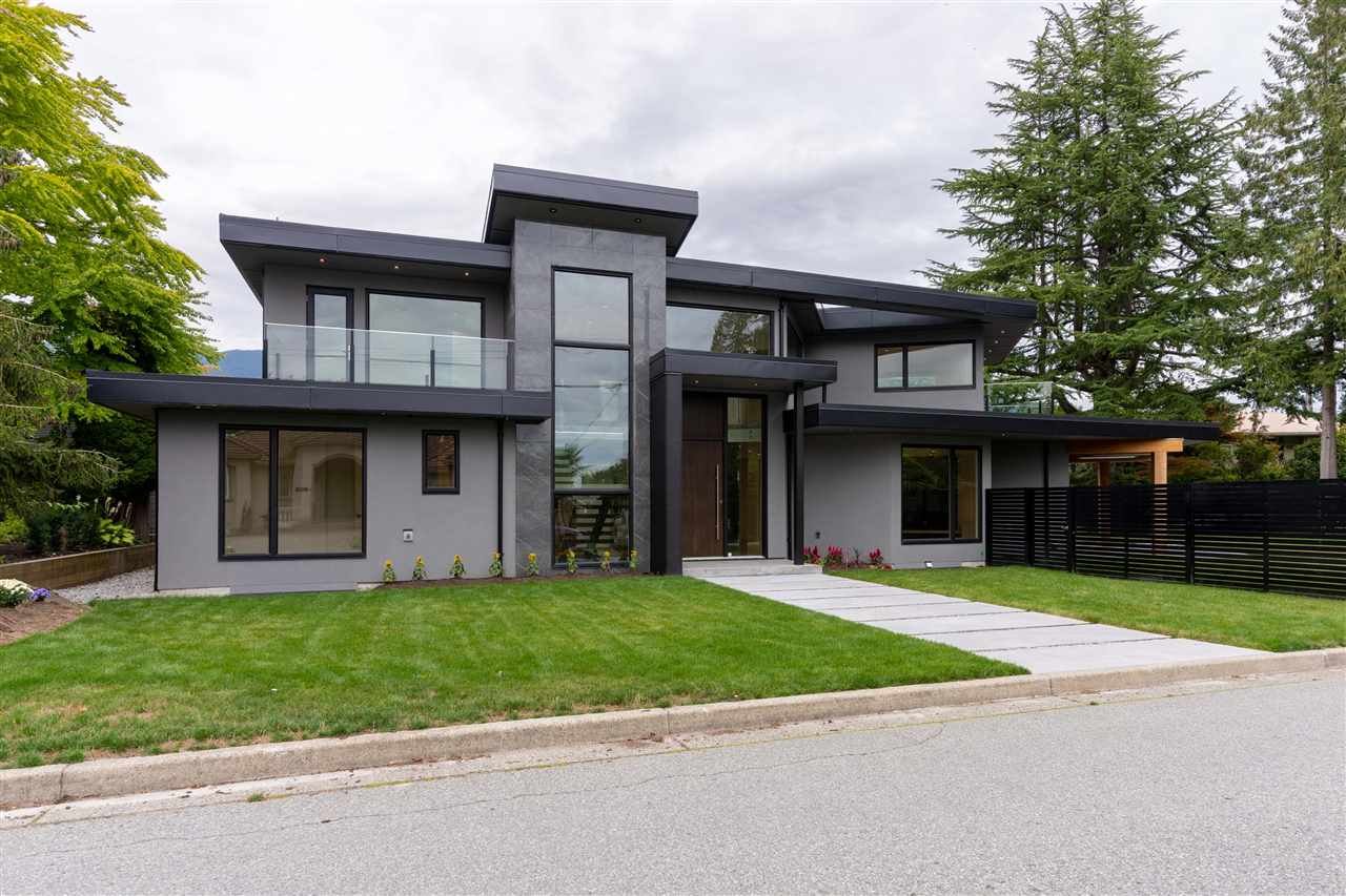 2710 Crescentview Dr