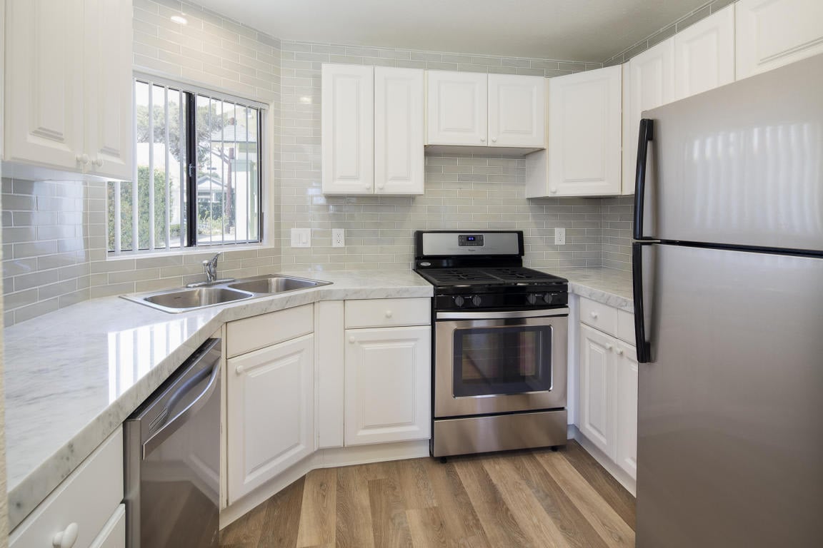 424 E Anapamu St