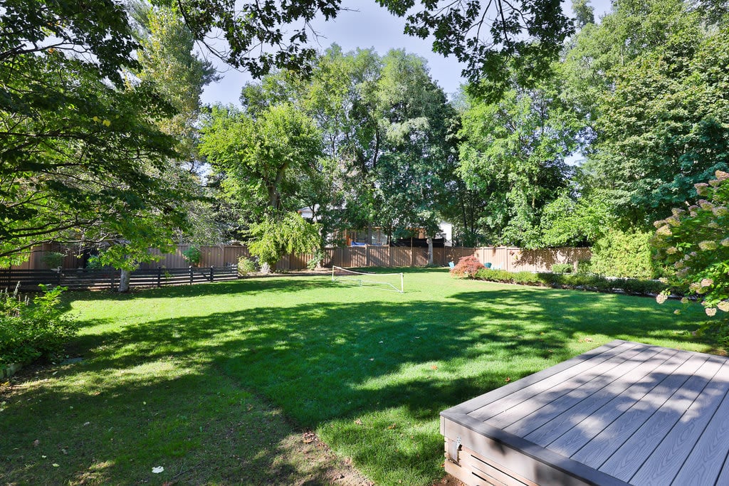 2015 Elmhurst Avenue, Oakville