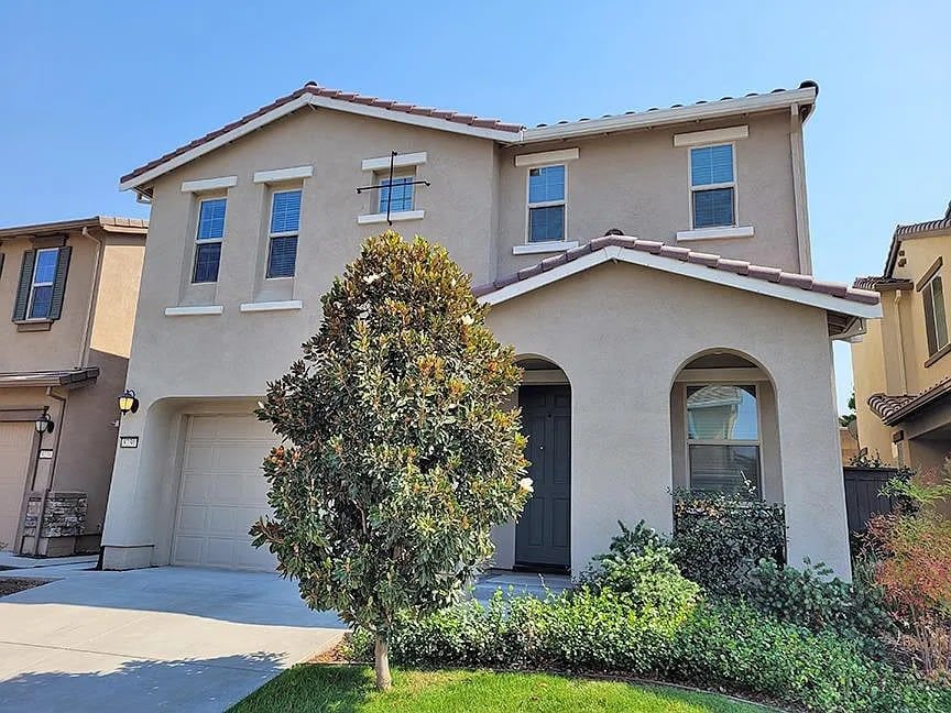8230 Ryland Dr