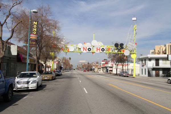 5143 Bakman Ave 103 North Hollywood, CA.