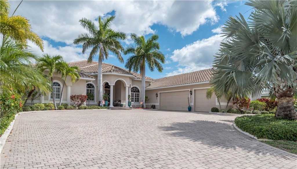 1420 Columbian Dr