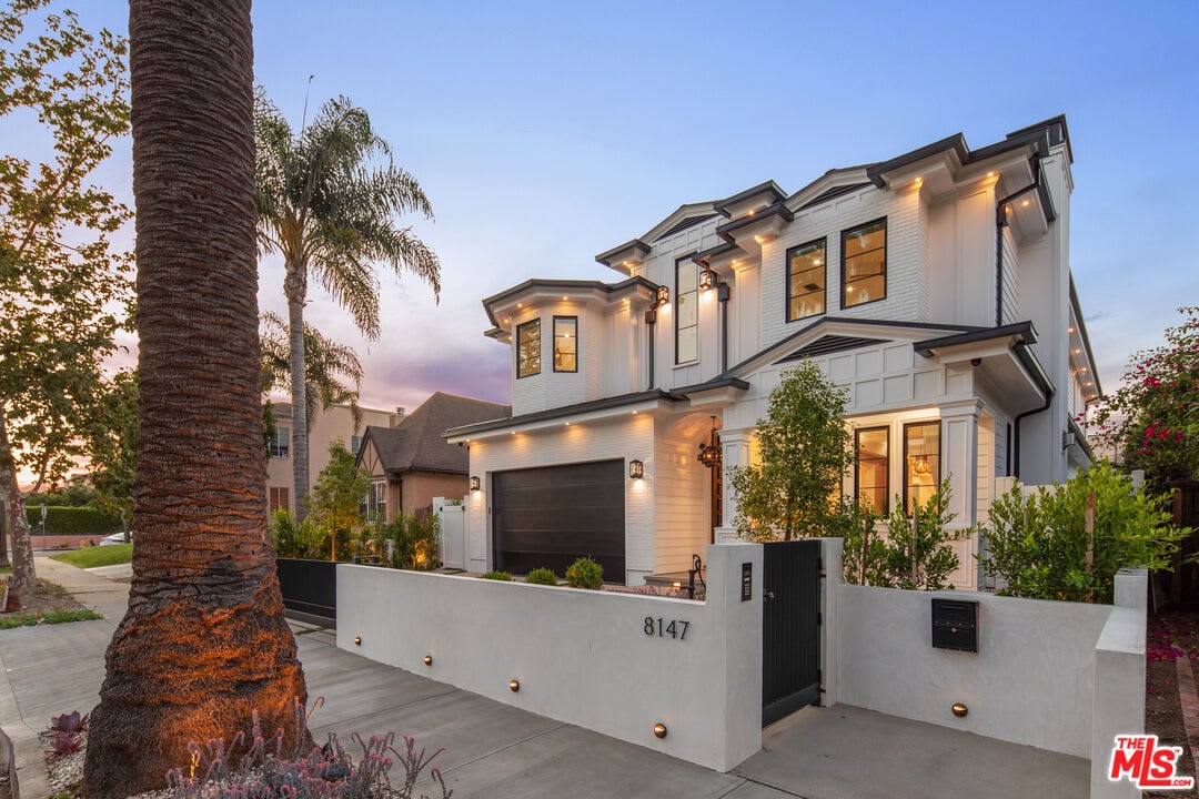 Oasis Sapphire