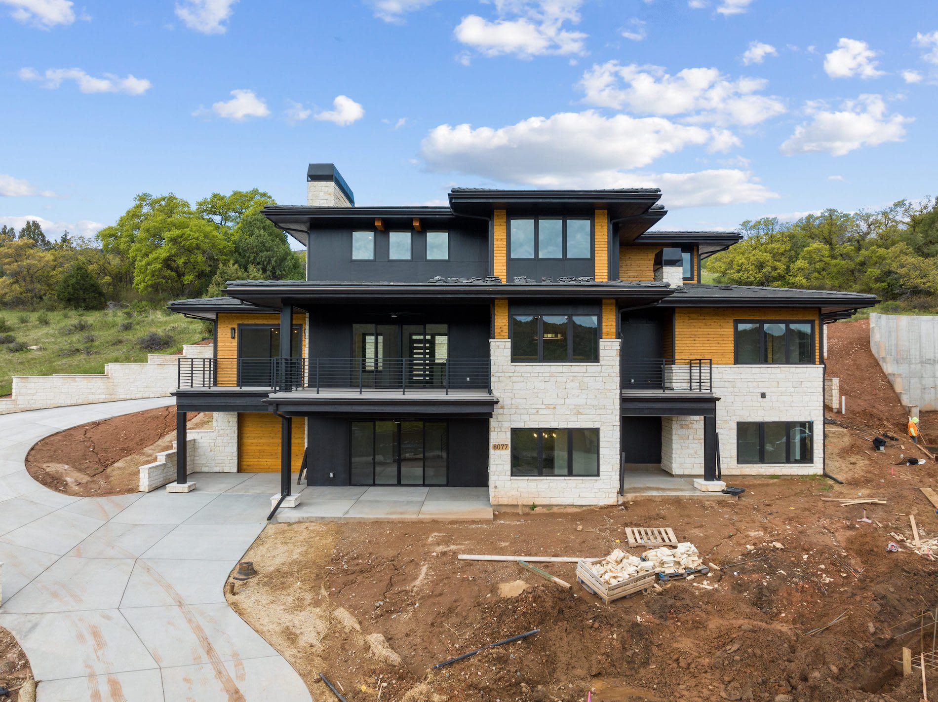 8077 Raphael Lane