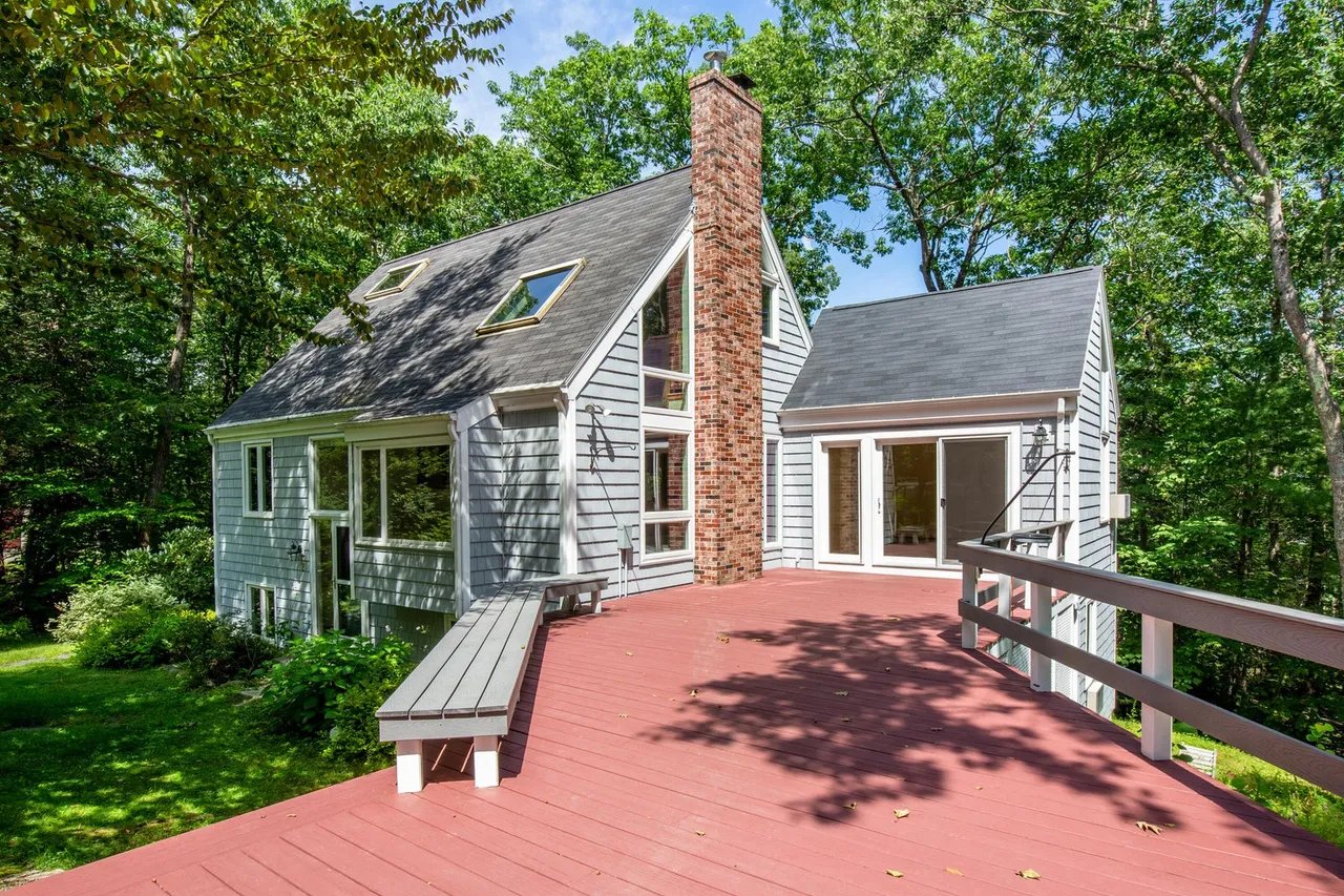 New Listing! 2 Winterview Road, Freeport, Maine – $660,000