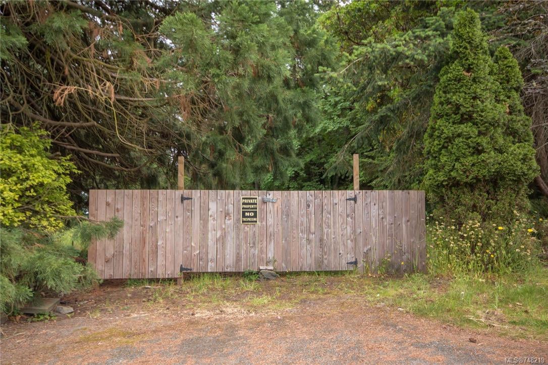 5095 Lockehaven Dr